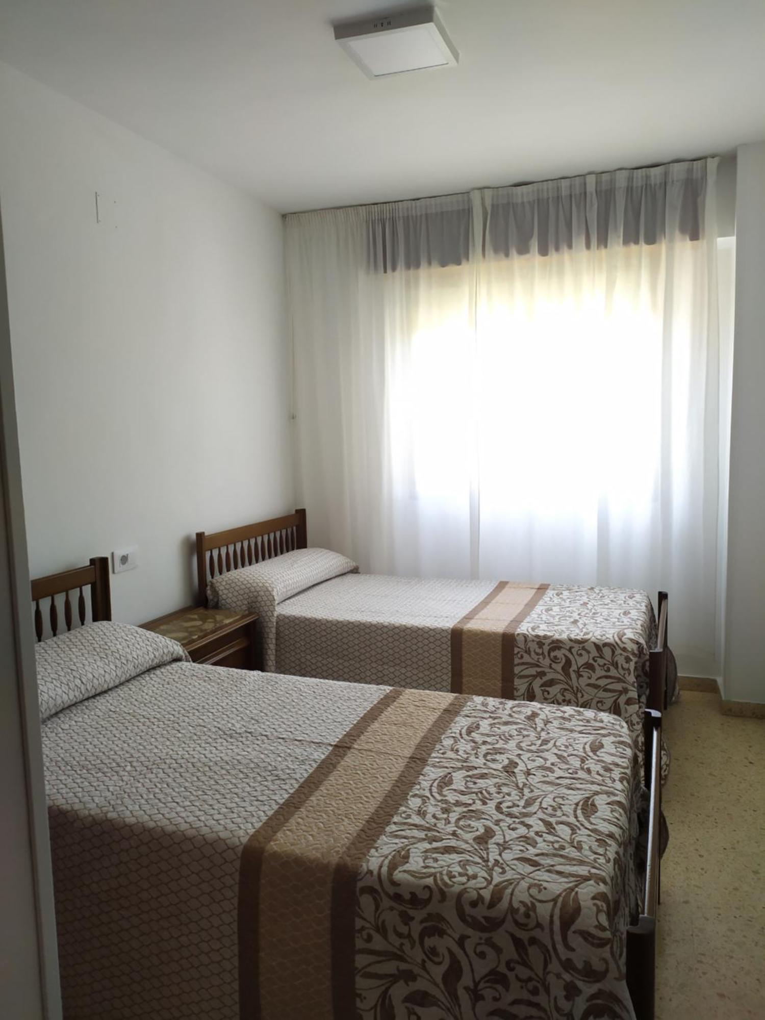 Apartamento Con Vistas Al Mar Y Buena Ubicacion Бенікасім Екстер'єр фото