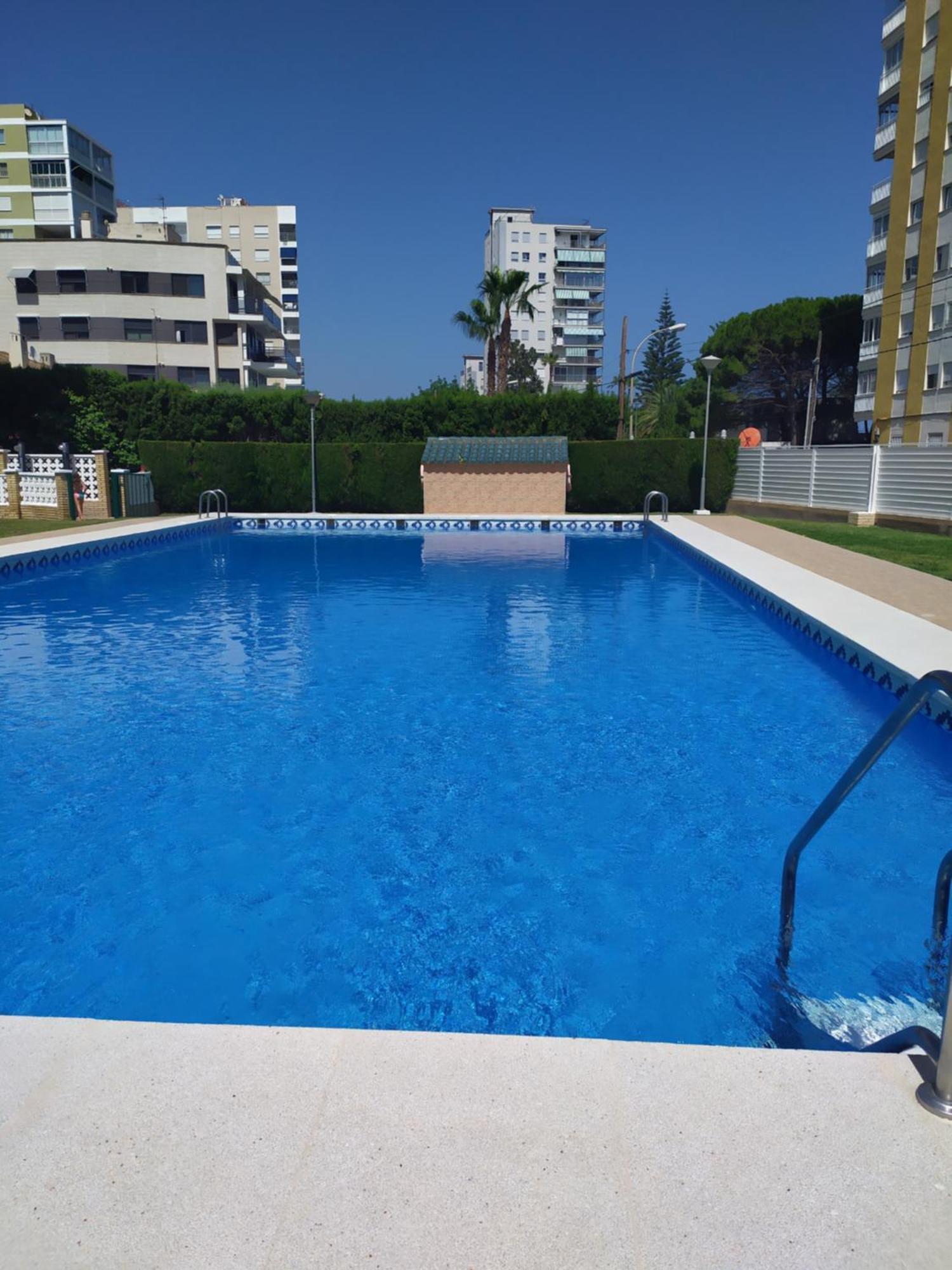 Apartamento Con Vistas Al Mar Y Buena Ubicacion Бенікасім Екстер'єр фото